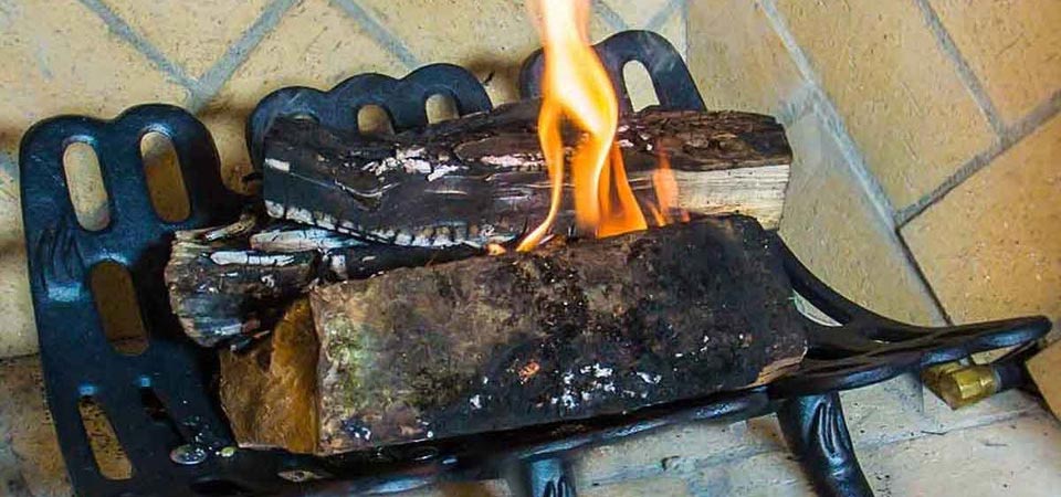How to Choose a Fireplace Grate