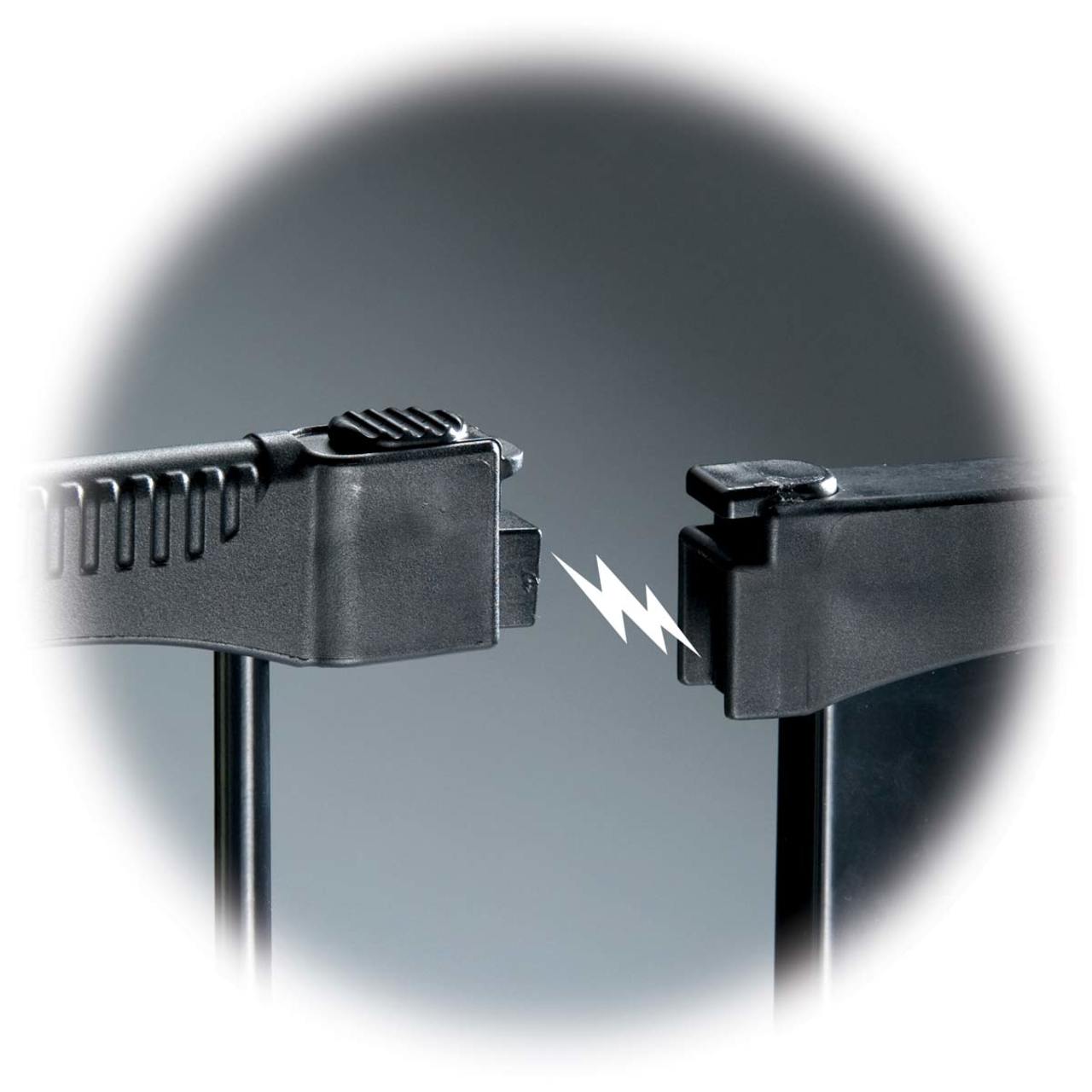 KidCo Auto Close Gateway - Black