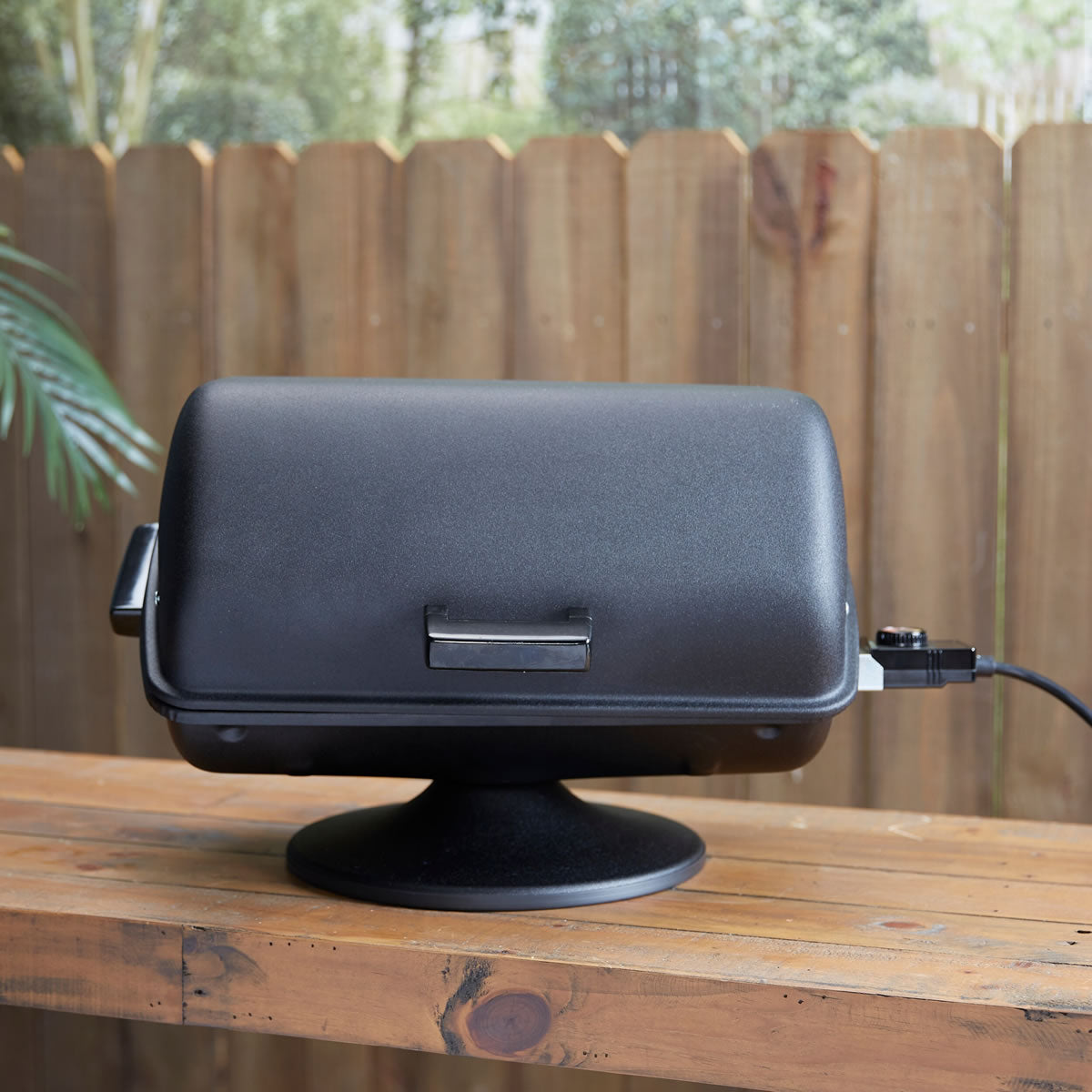 Americana Electric Tabletop Grill - 9210.4.181