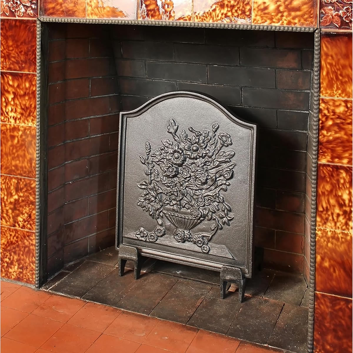 Bouquet Cast Iron Fireback - 20 " H x 17" W
