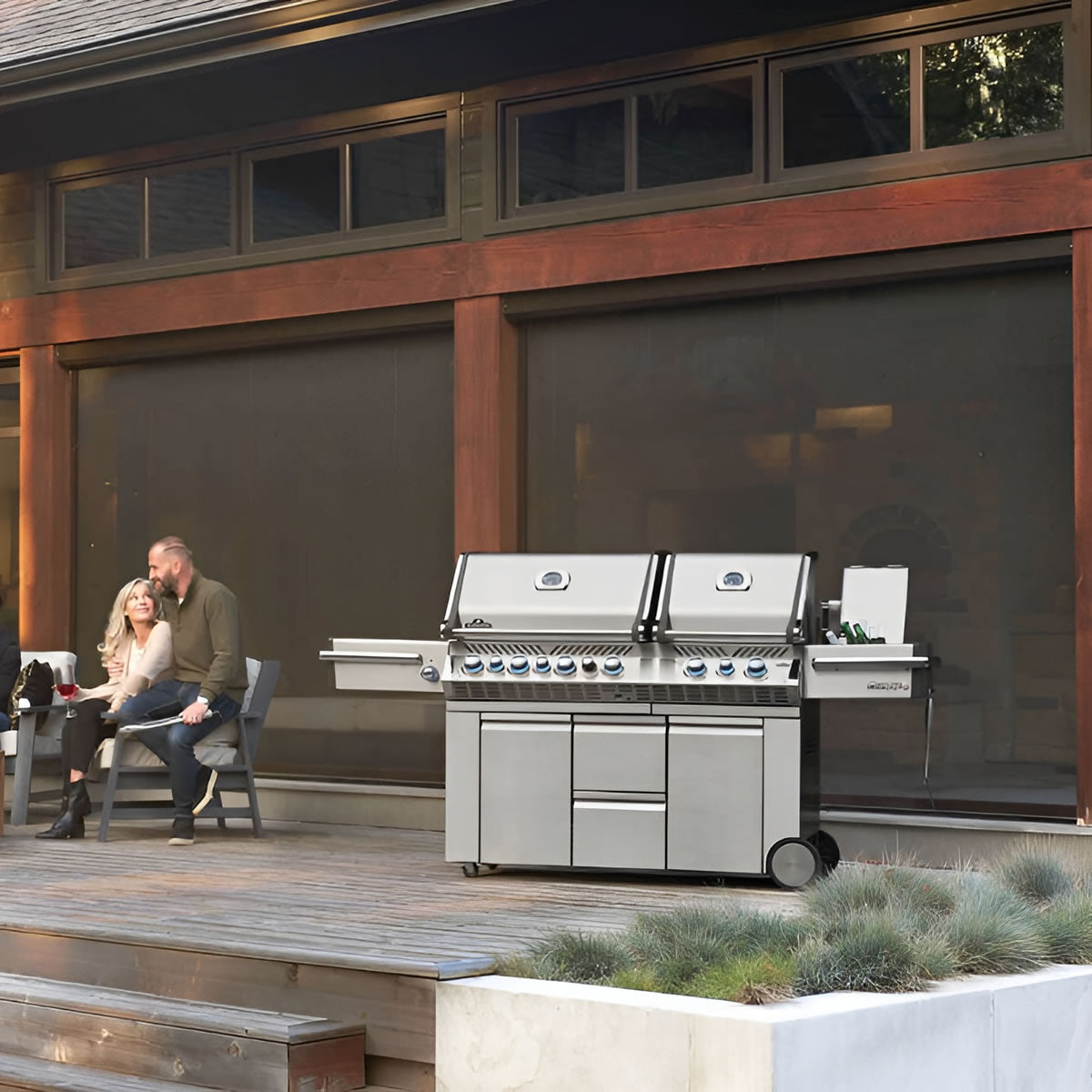 Napoleon Prestige PRO™ 825 Gas Grill with IR Rear & Bottom Burners, and Power Side Burner - PRO825RSBINSS-3/PRO825RSBIPSS-3