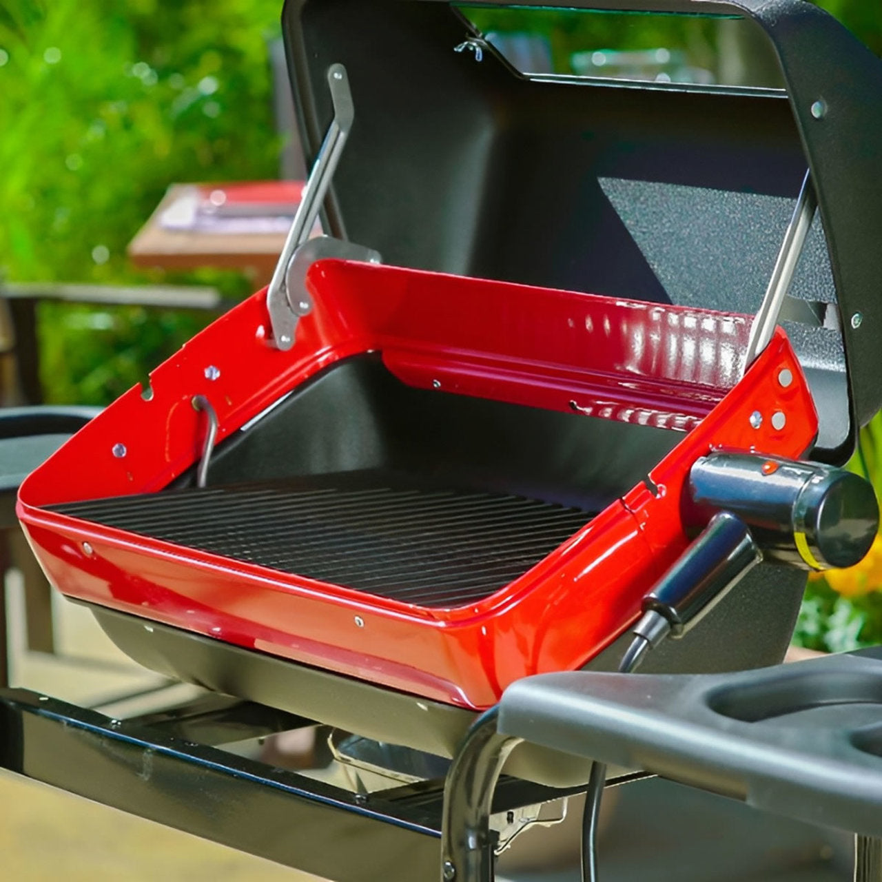 Americana 3-Zone Cart Electric Grill with Polymer Side Tables & Window - 9350U8.181
