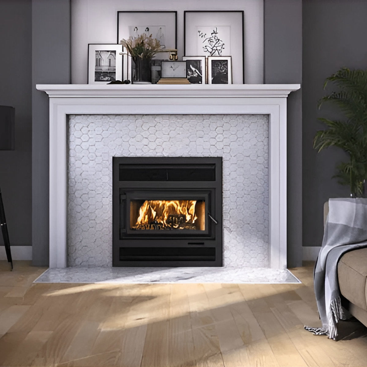 Ventis HE250R ZC Wood Insert with Blower for Enhanced Heat Distribution