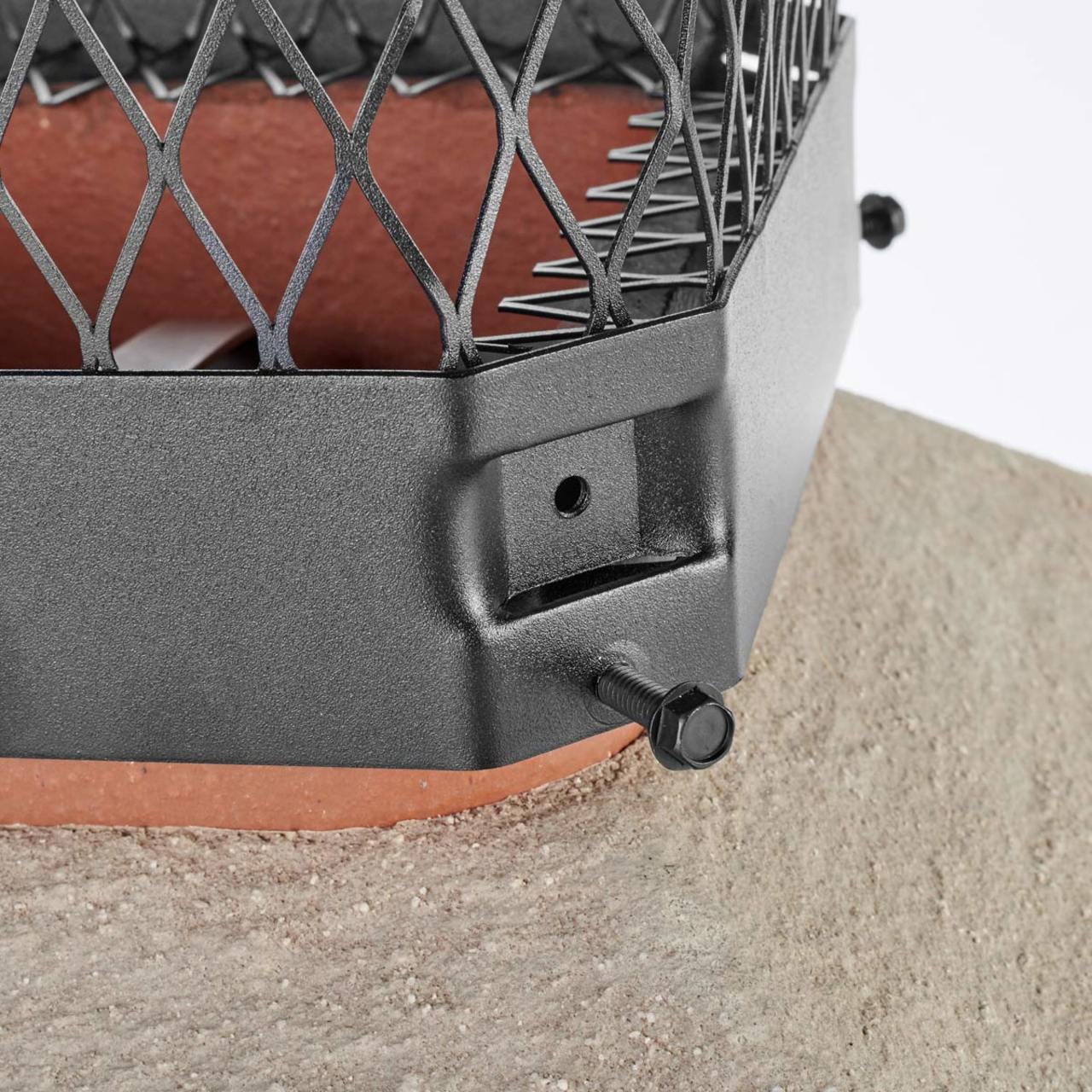 10" x 17" Black Galvanized Oval Single Flue Chimney Cap-5/8" Mesh