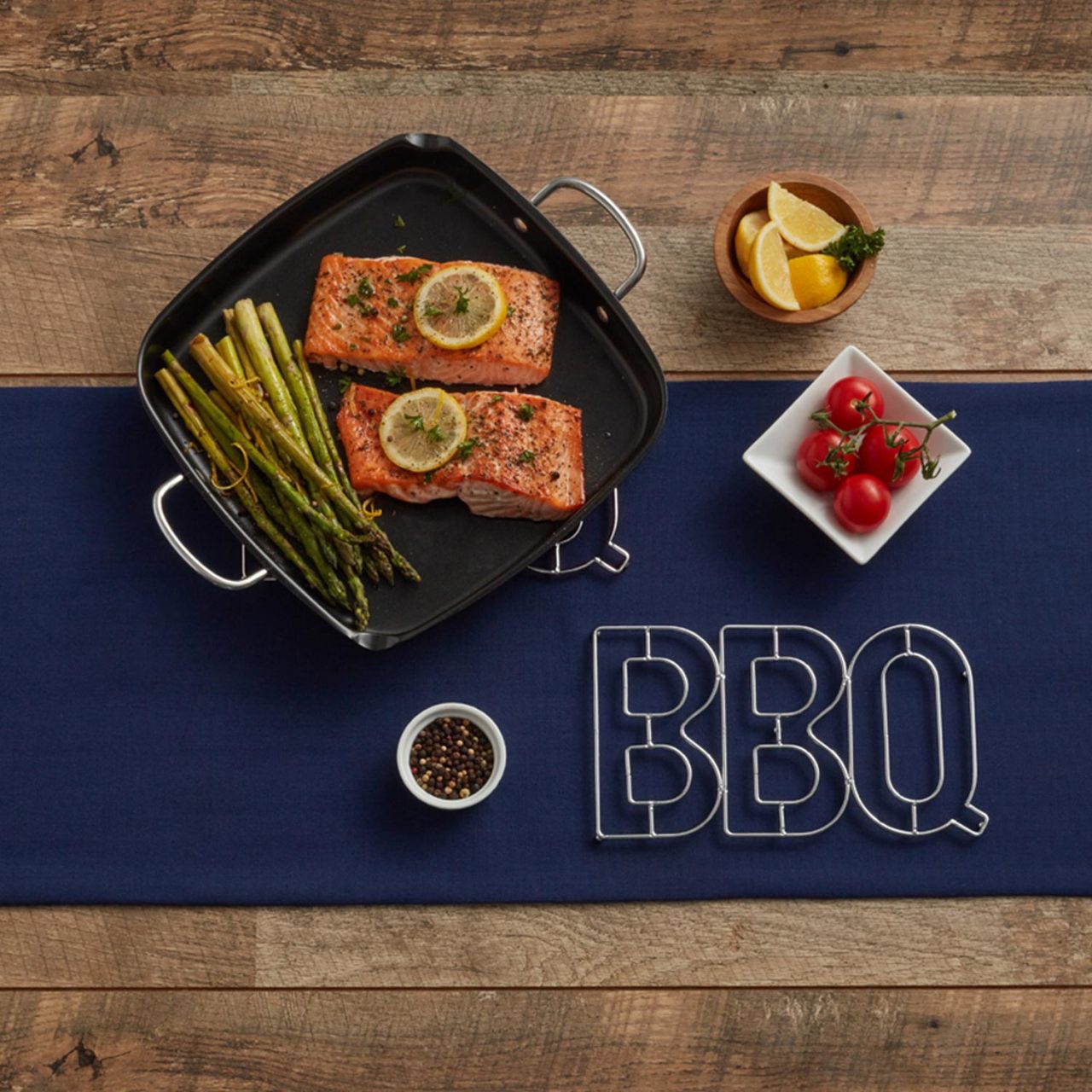 Chrome Metal " BBQ " Trivet