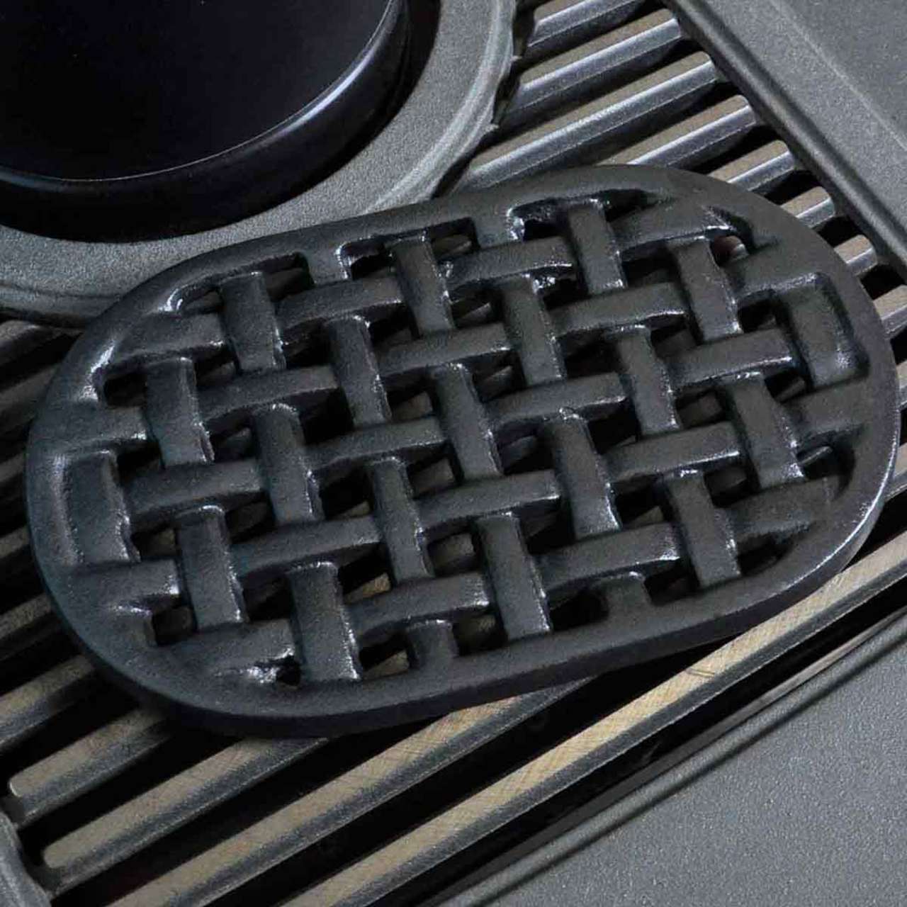 Cast Iron Oval Trivet
