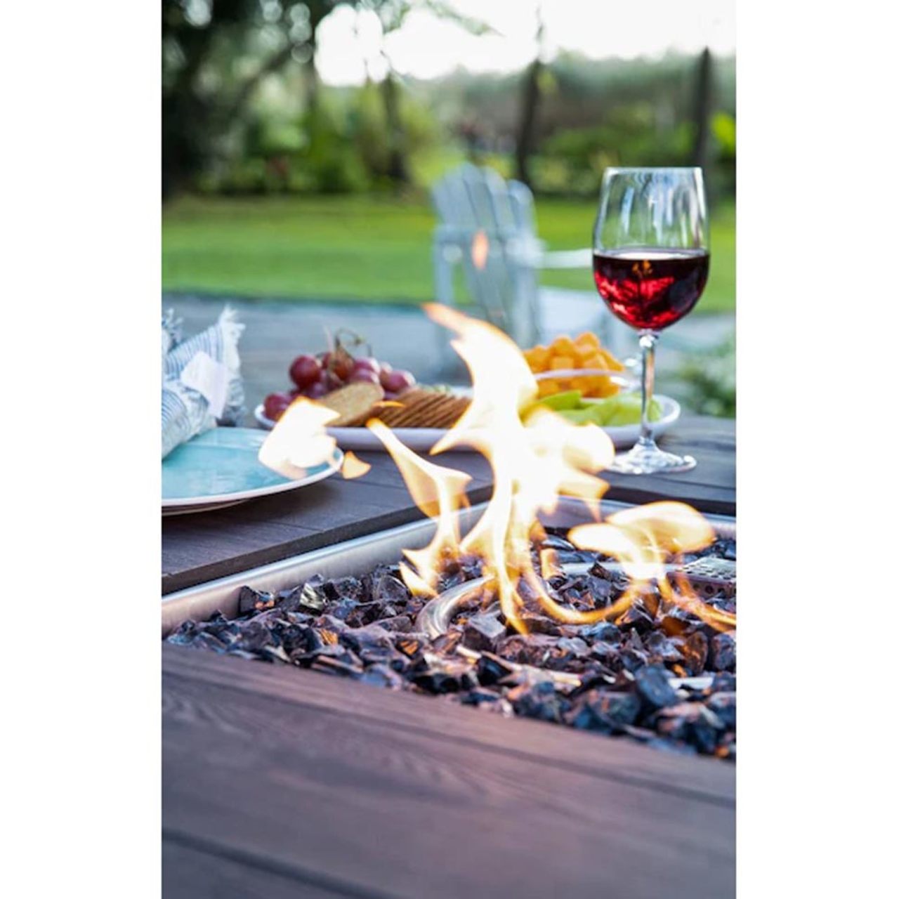 The Benjamin Dual-Heat LP Gas Outdoor Firepit