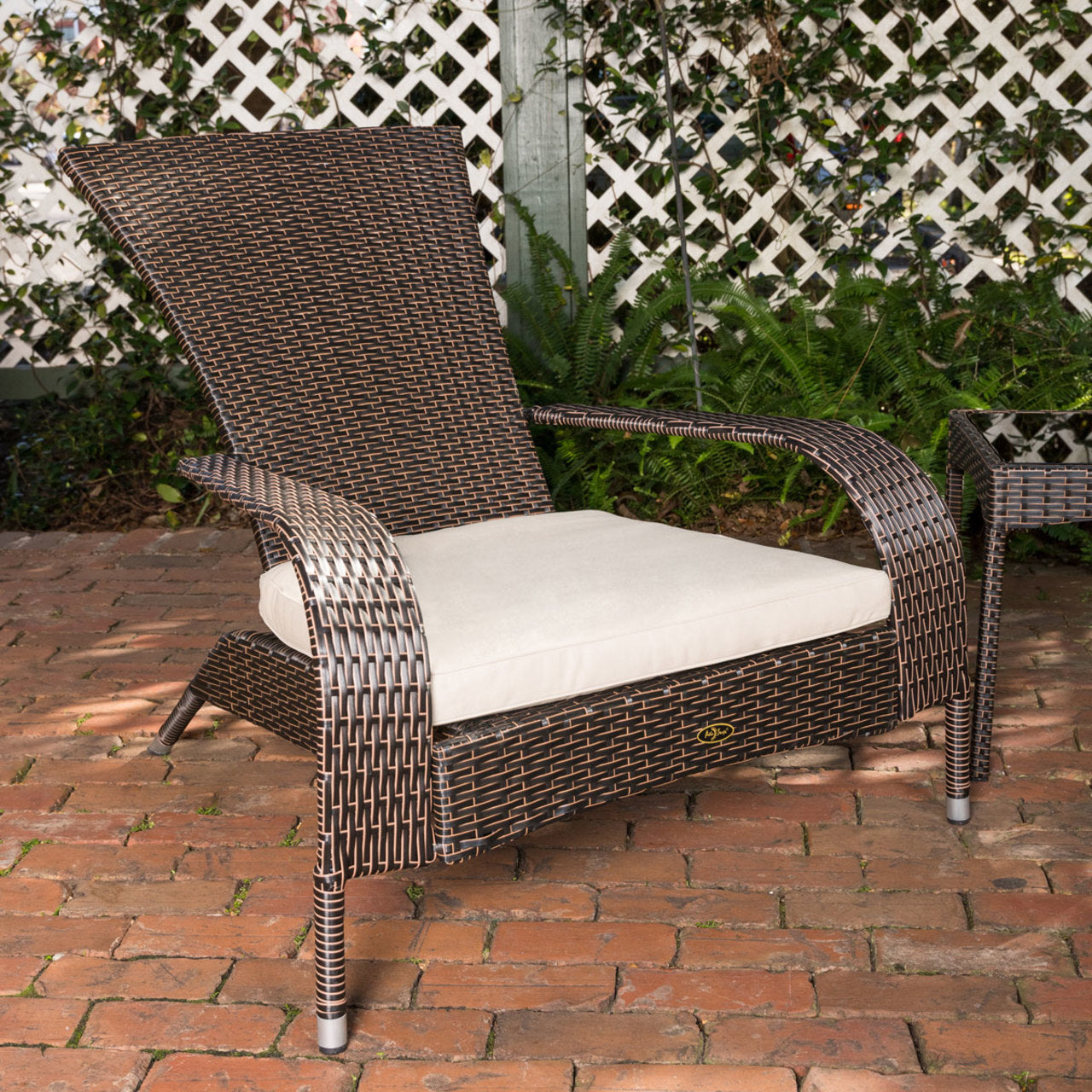 Coconino Wicker Chat Set