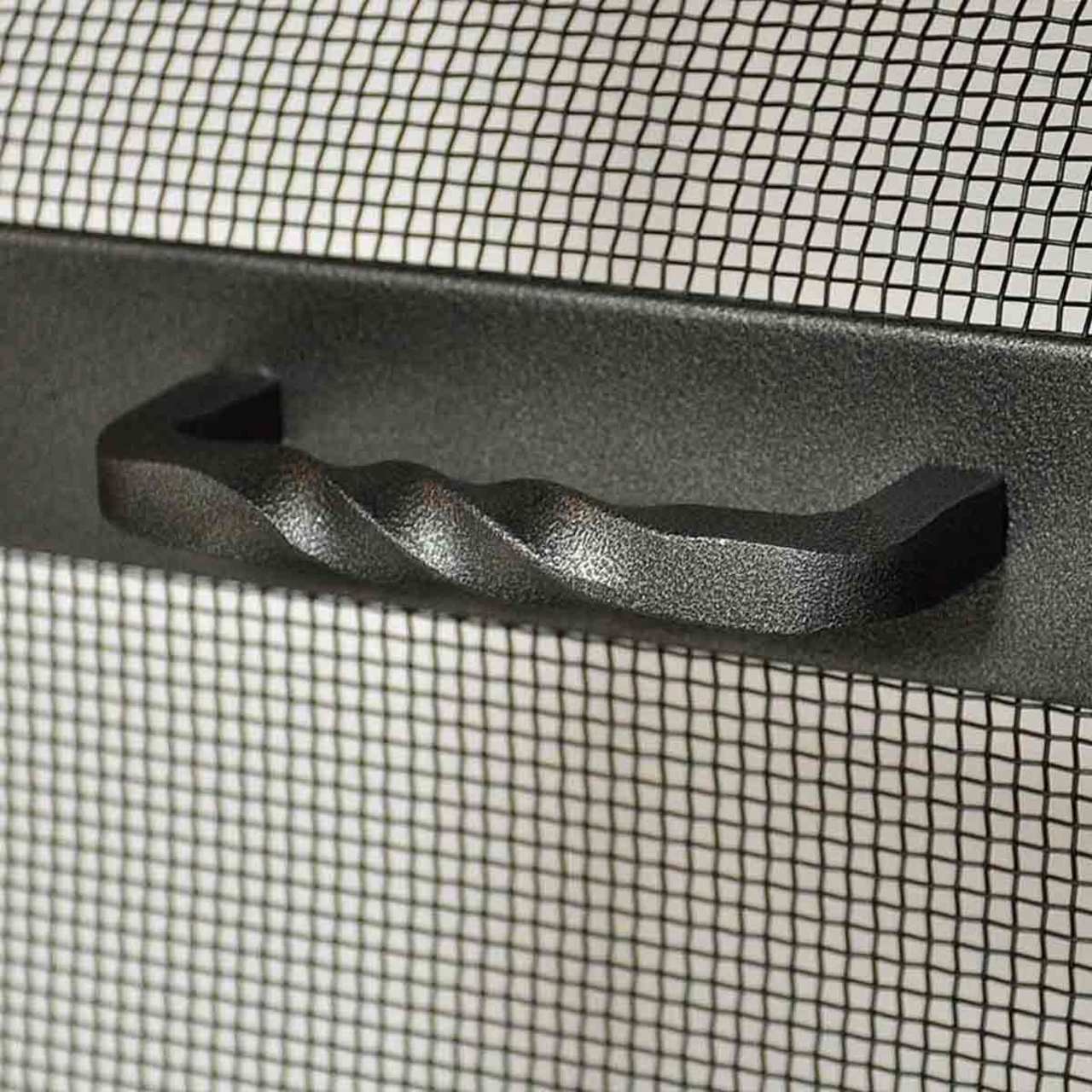 Pilgrim Vintage Iron Spark Guard 31'' x 31''