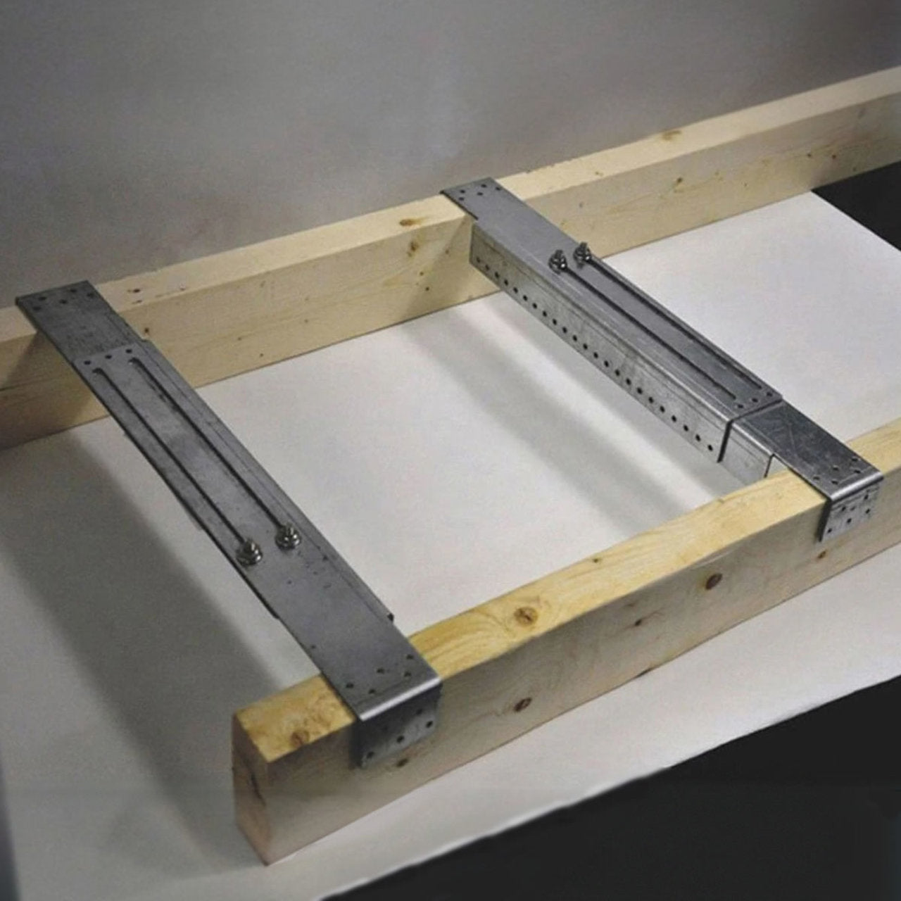 5-8 Ventis Class-A All Fuel Chimney Support Box Truss Spanner - VA-SBTS