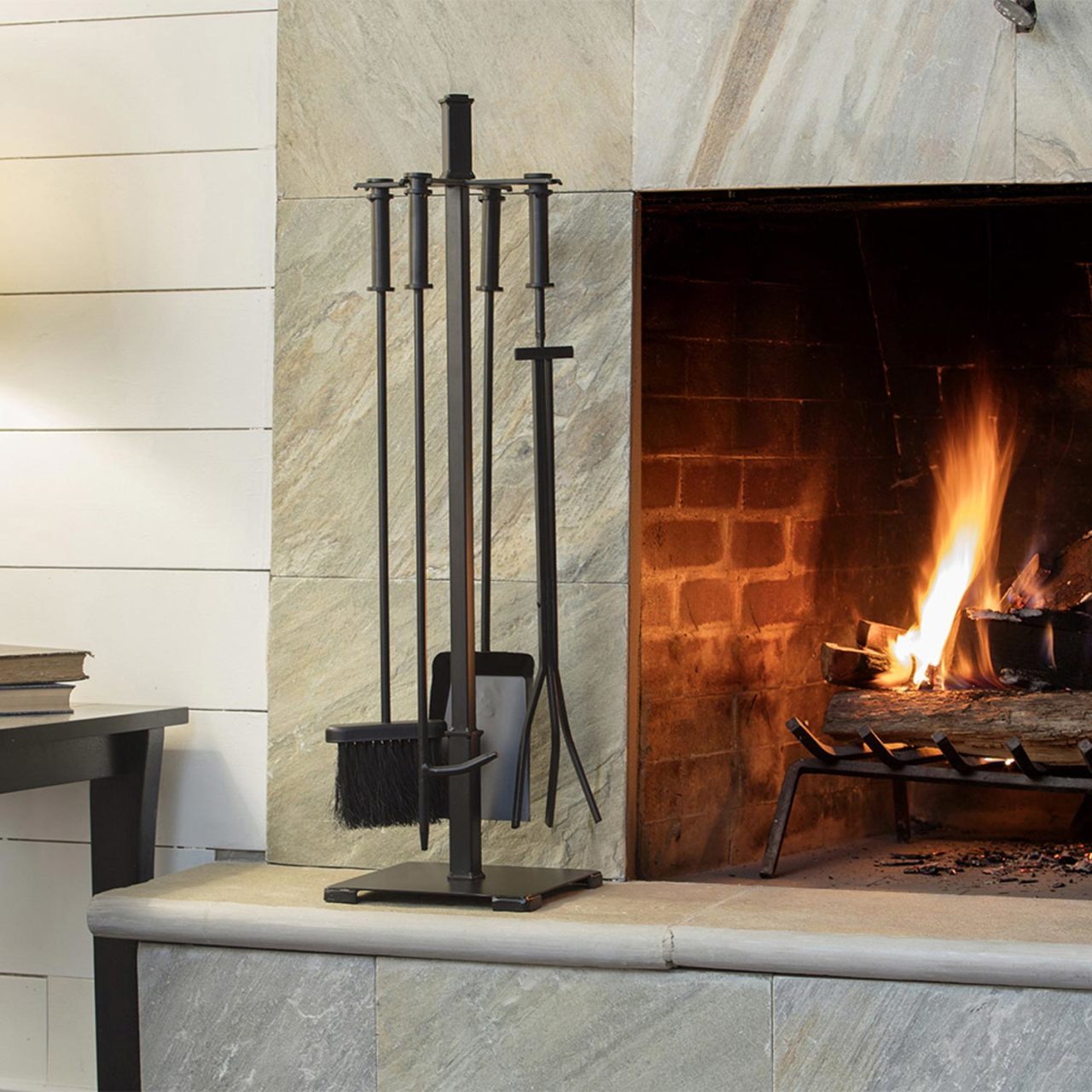 5-Piece Craftsman Fireset in Black