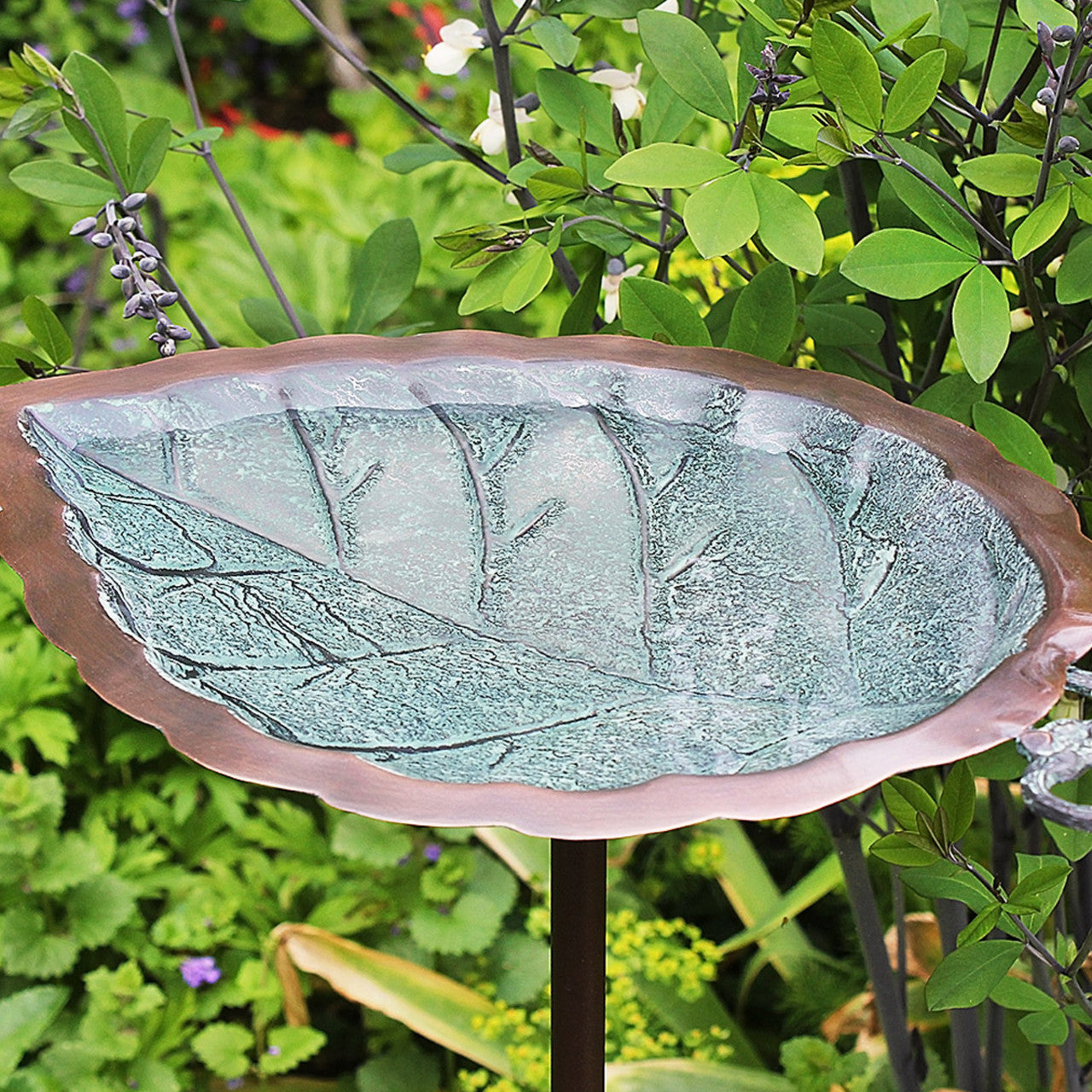12.5" Aspen Leaf Birdbath in Brass and Verdi Patina w/ Stake